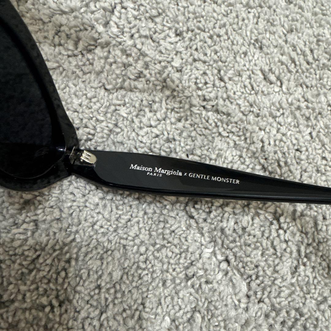 Maison Margiela x Gentle Monster Women MM108 01 Sunglasses Maison Margiela x Gentle Monster Women MM108 01 Sunglasses