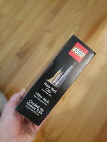 LEGO BRAND NEW SET NEW YORK CITY 21028 ARCHITECTURE SEALED