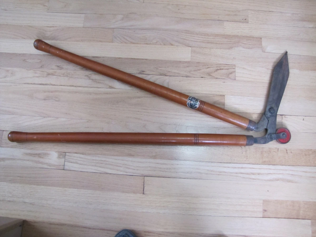 Burgon Ball Angled Hedge Shears