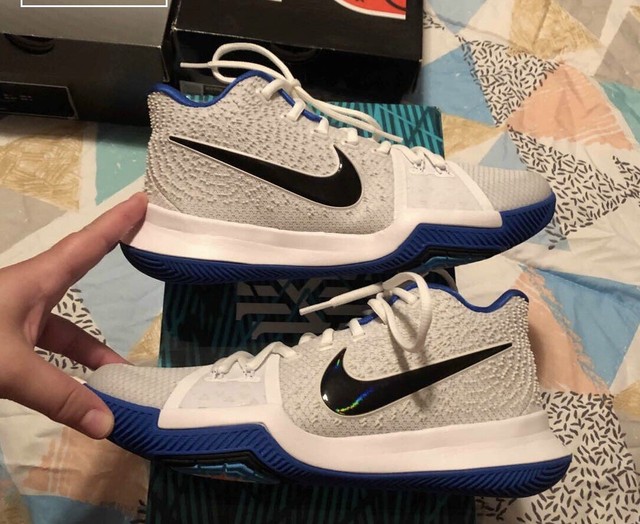 kyrie 3 hyper cobalt duke