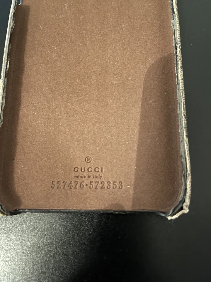 Genuine Gucci Blossoms iPhone Case - Image 4 of 4