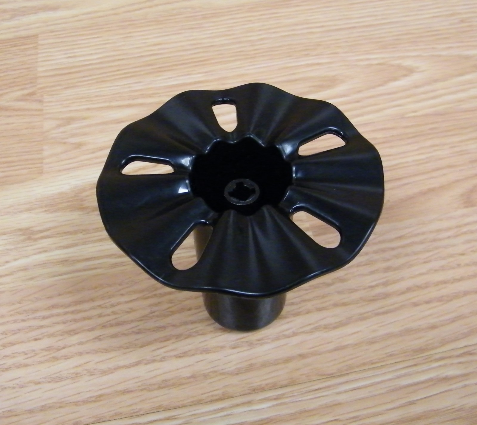 *REPLACEMENT* Genuine Oster (FPSTMC3321) Whisk Attachment Part Only