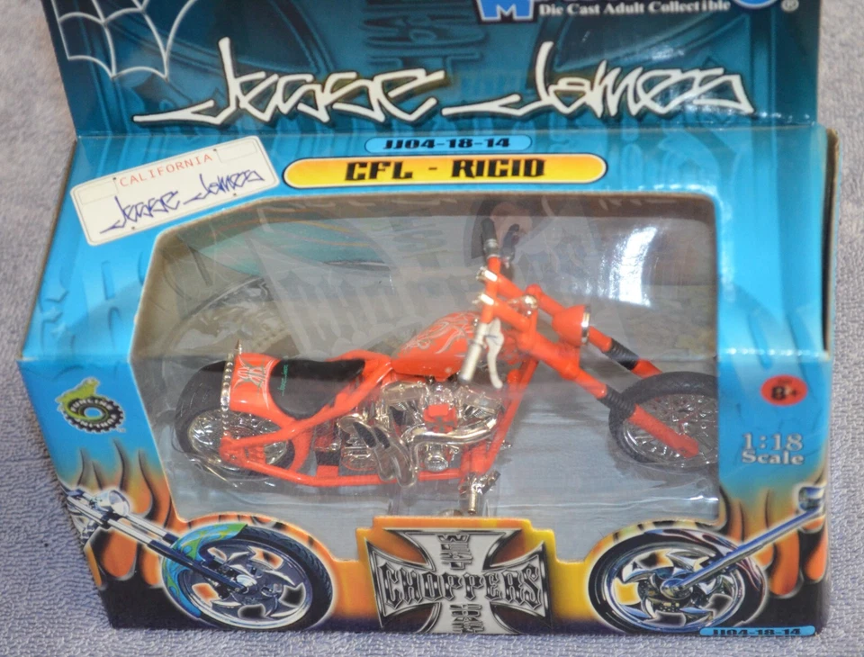 West Coast Choppers Jesse James Muscle Machines El Diablo & CFL Rigid Red 1:18 - Image 4 of 4