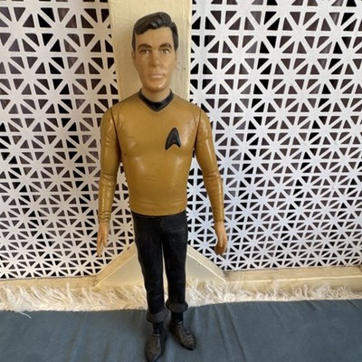Star Trek Sammlerstück Actionfigur Gold Shirt schwarze Hose