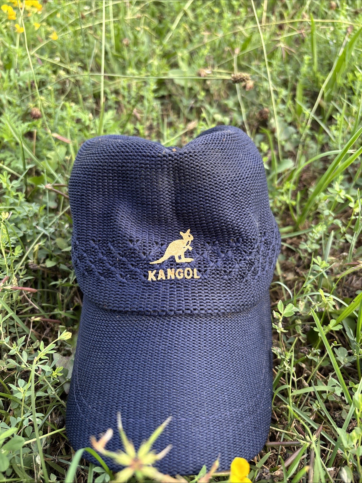 Vintage Kangol 1456BC Tropic VentairSpacecap L Seamless Knit Fitted Baseball Hat
