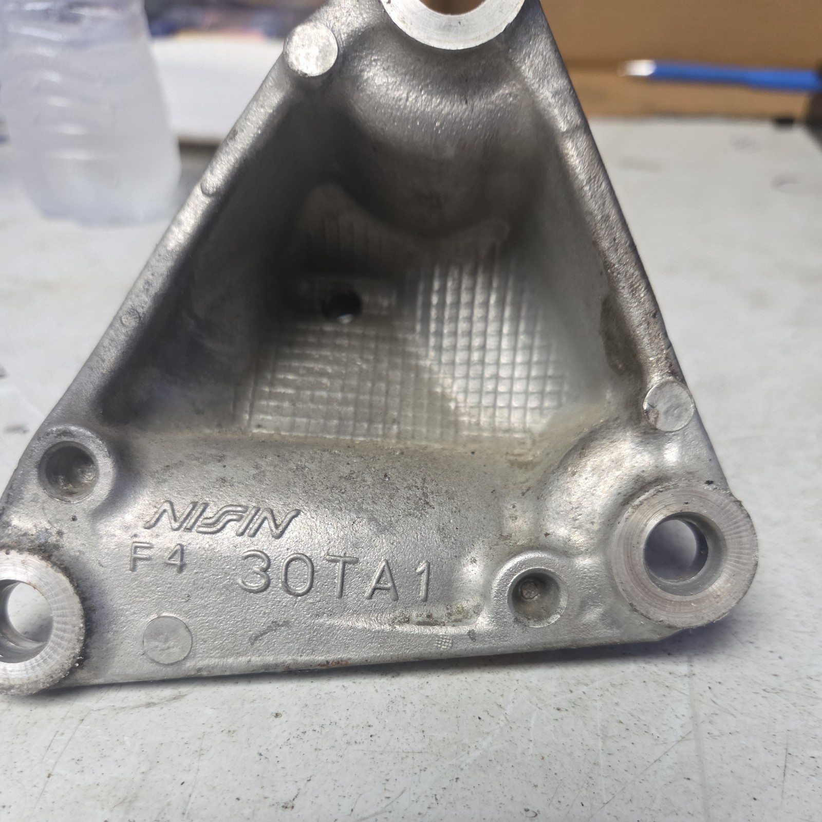 2011-2017 Honda Odyssey Front Engine Mount Base Frame Bracket