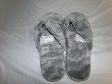 Vera Bradley Faux FurFlip Flop Slippers Gray NWOT