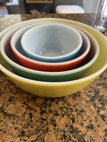 Set Of 4 Vintage PYREX Primary Colors Nesting Mixing Bowls EUC!! - Image 1