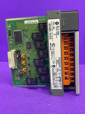 Allen-Bradley 1746-OW8 SLC 500 8-Channel Relay Output Module, Series A