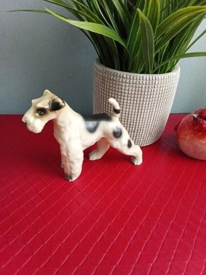 A Vintage Airedale Terrier Ceramic Figurine Dog Statue Made In Japan