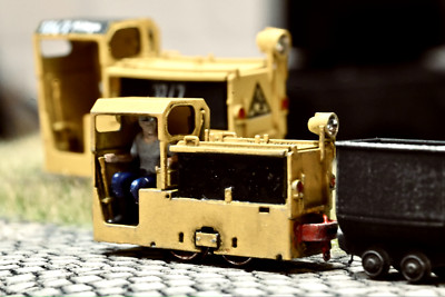 B360 Grubenbahn mit Hunten TT DDR Wismut Bergbau  1:120 Modell Bausatz 3D Druck