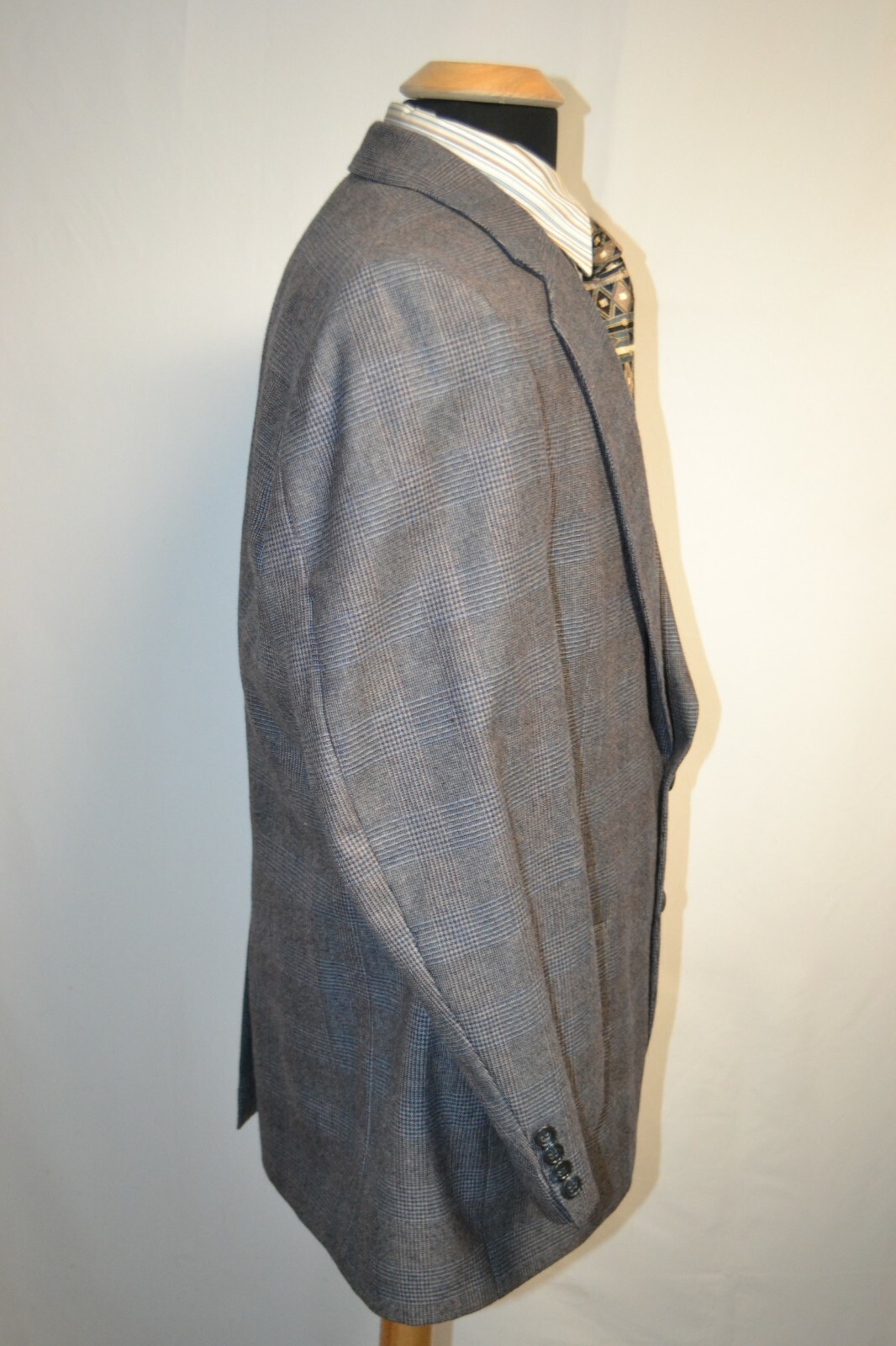 Burberry Men's Plaid Wool 2 Front Button Sports Coat Sz 42R thumbnail 5