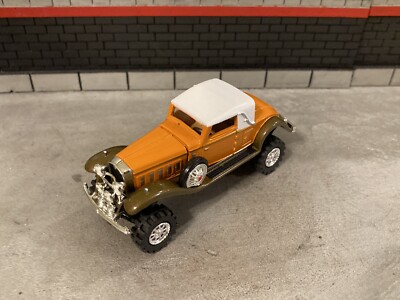 1931 Cadillac V16 Off Road Car 4x4 Lifted Custom 1/64 Diecast
