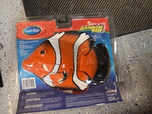 Swim Ways Rainbow Reef Real-Life Swimming Action Orange Clown Fish Vintage New 