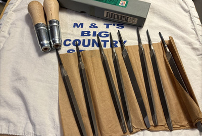 Nicholson USA 6'' 8pc Taper File in Box w/2 Wooden Handles 13807