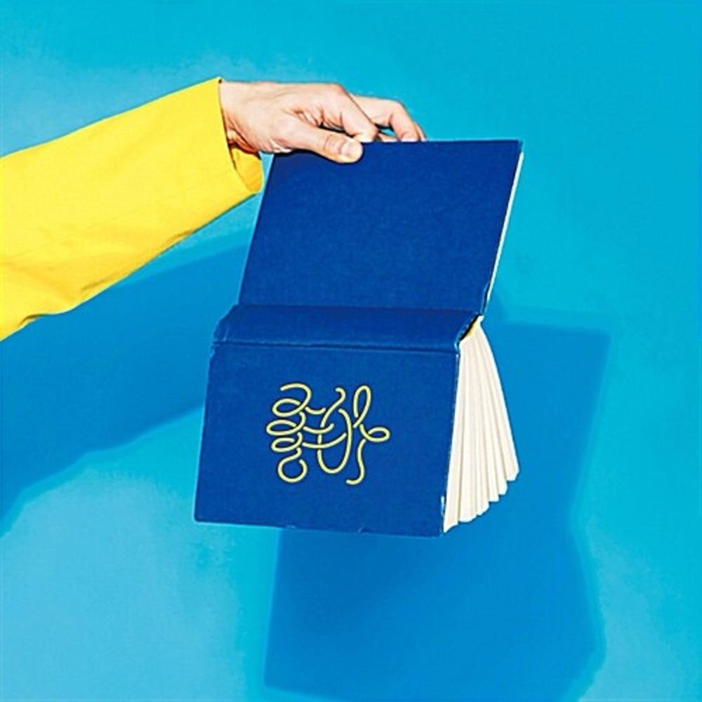 SHINee ジョンヒョン　チョア　she is　CD アルバム SHINee Jonghyun SHE IS CD Photocard Booklet 1st Solo Album