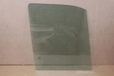 5049688 Window Glass New genuine Ford part