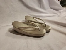 Women's Zouri (US W 5?) 女性用草履