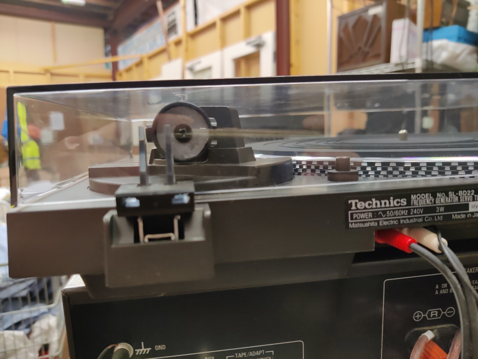 Technics SLBD22 Belt drive turntable Japan barely used, tested/boxed