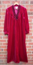Gilligan O'Malley Long Nightgown Medium 12 - 14 Pink Velvet Embroidered Romantic