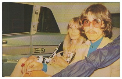 V7381/ George and Pattie Harrison - Beatles Fan Club 1969 AK 