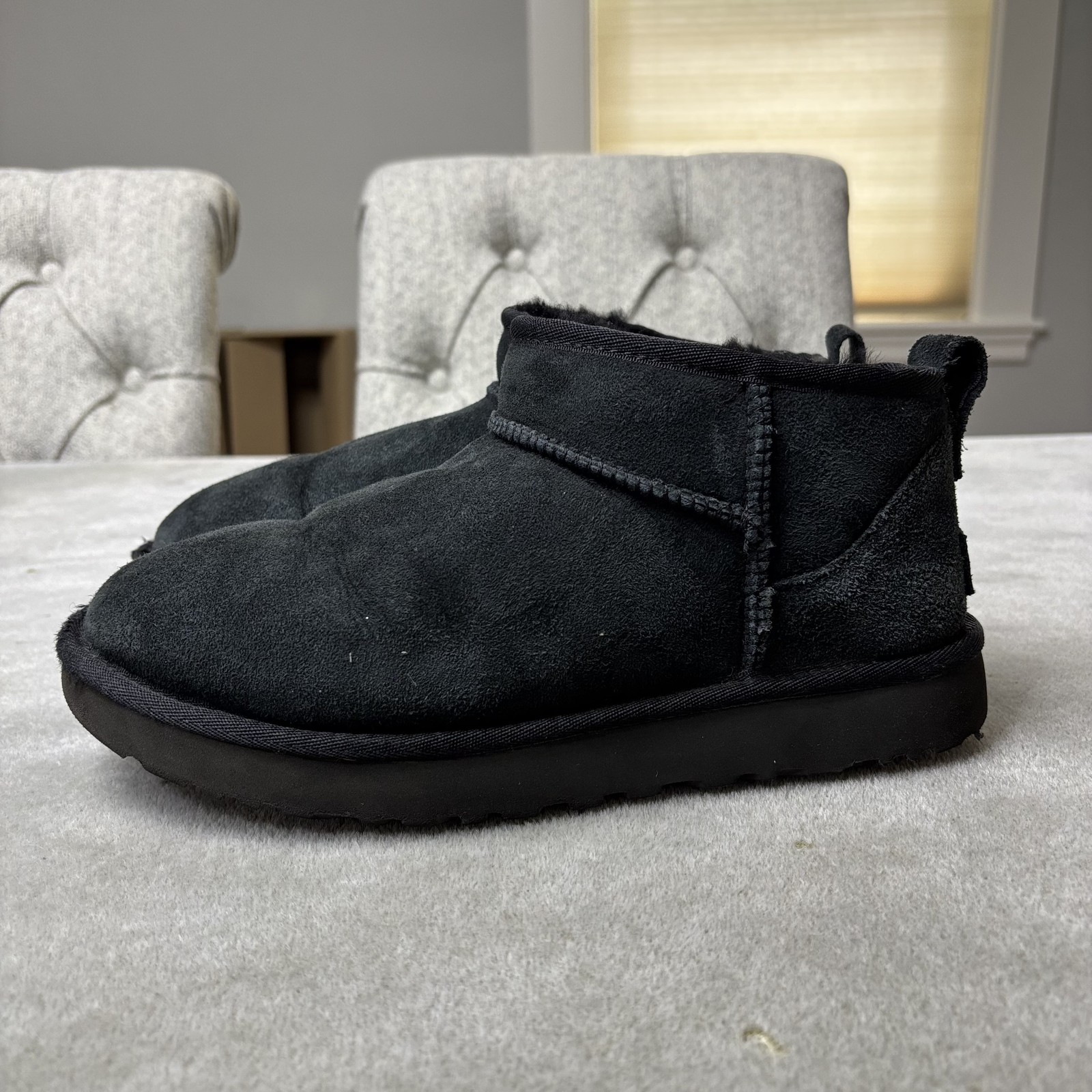 UGG Classic Ultra Mini Boots for Women Size 7 Suede Shearling Slip On Cozy Winter Shoes