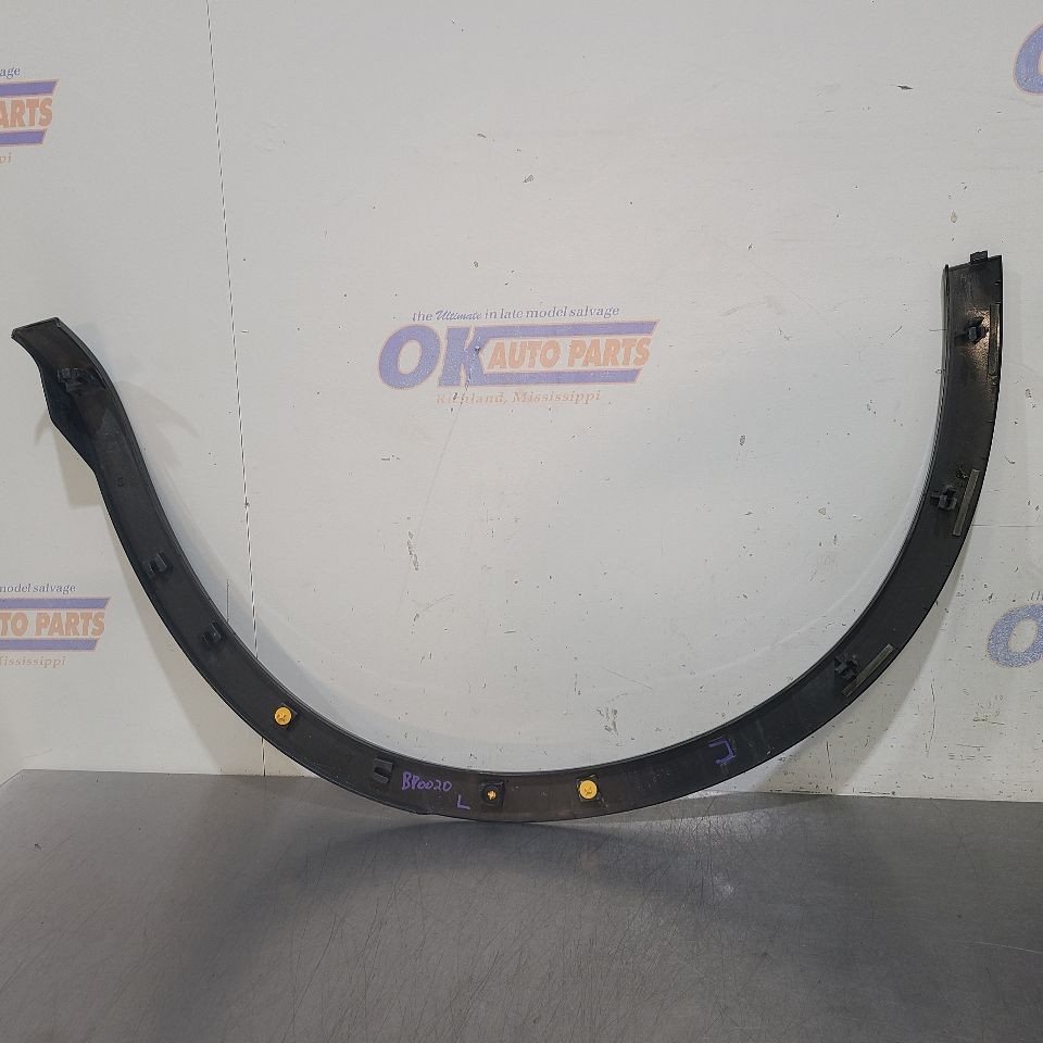 22 2022 MASERATI LEVANTE MODENA S QUARTER PANEL FLARE LEFT DRIVER BLACK 