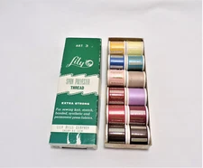 Vintage Box of Lily SPUN TREVIRA POLYESTER THREAD Art. 3 One Dozen 12 SPOOLS  