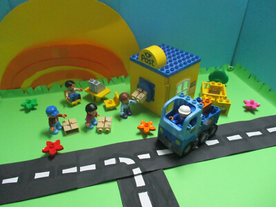 (RB34/3) LEGO Duplo Post Office / Parcel Service Set Figures Truck Accessories