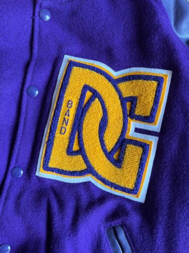 Chaqueta Bomber Letterman Vintage Neff Hecha en EE. UU. Cuero Universitario y Lana Púrpura L - Imagen 4 de 14