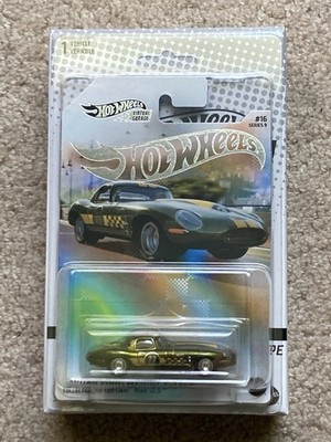 Hot Wheels NFTG Garage Jaguar E-Type Car Series 9
