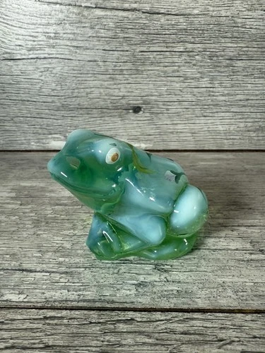 Vintage Fenton Green Glass 3” Frog Figurine Hand Painted Flowers Signed
