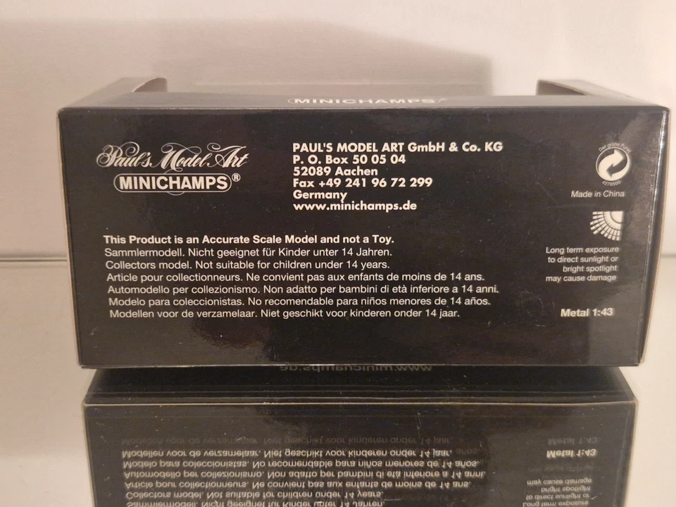 Minichamps Red Toyota Yaris 2005 1/43 Minicar - Image 4 of 4