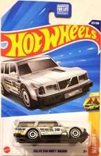 Hot Wheels - 2025 Wagons 35 Volvo 240 Drift Wagon 227250 Bbjbb40