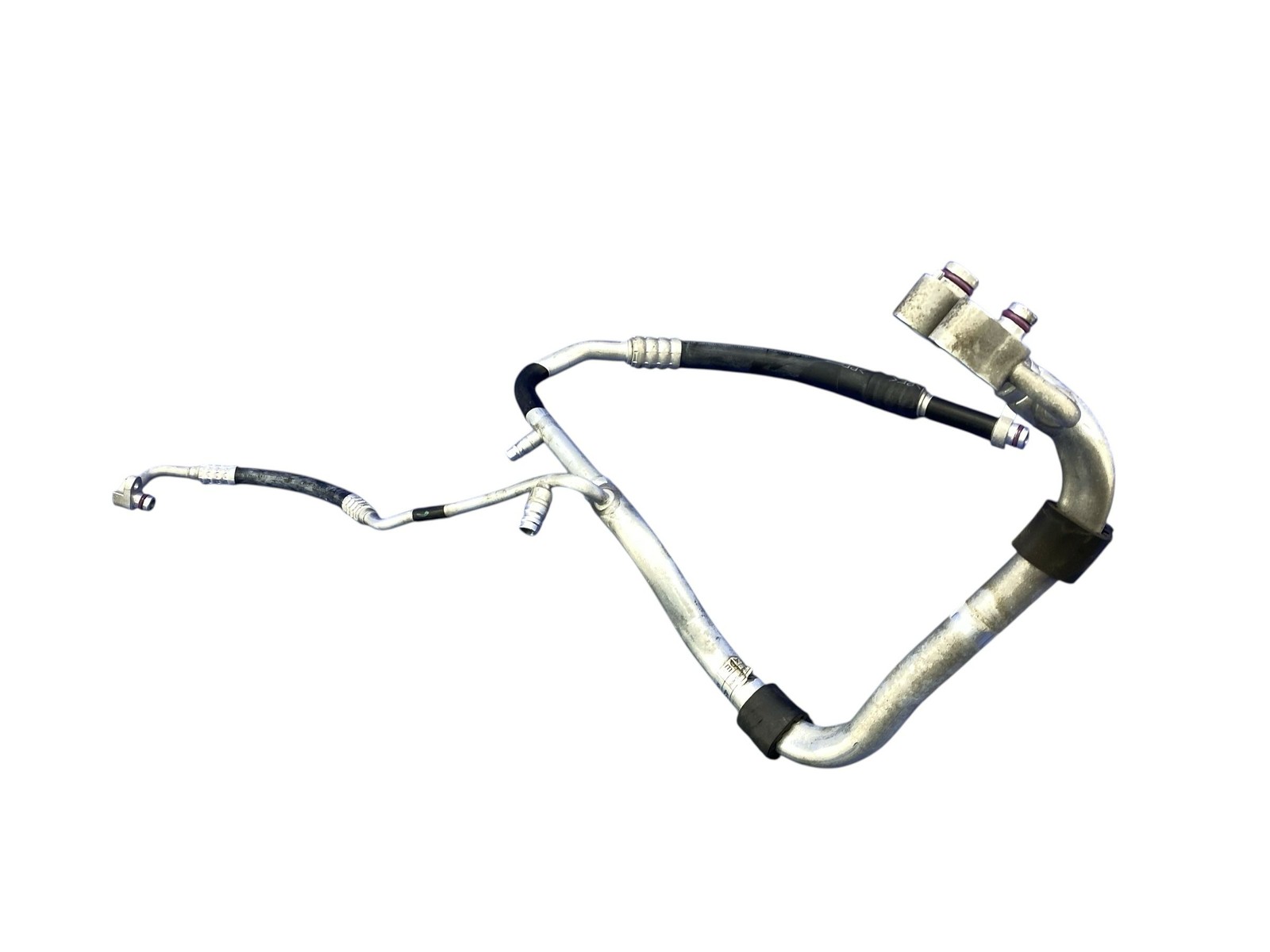 LAMBORGHINI HURACAN LP640-4 PERFORMANTE AWD 5.2L ENGINE MOTOR COOLANT LINE HOSE