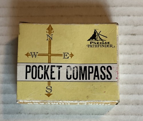 VINTAGE MAGNETIC POCKET COMPASS W/ MIRRORED SIDE JAPAN - NEW OLD STOCK + BOX - Picture 4 of 14