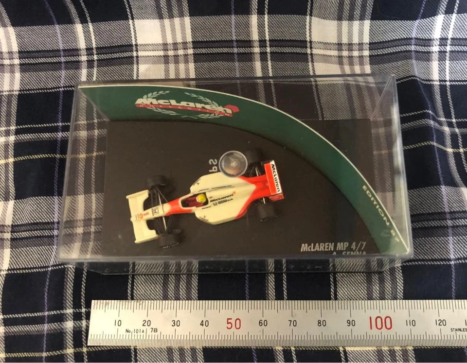 Raro minicar agotado 1/87 McLaren MP4/7 A. Senna Foto 4 de 4