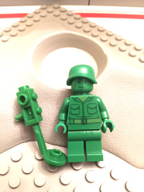 LEGO Toy Story Green Army Men On Patrol /Minifigure (toy002) 7595