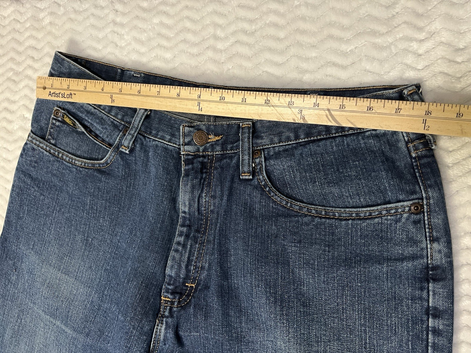 Lee Men's Relaxed Fit Jeans Size 36x34 Blue Denim Zip-Up Button Closure thumbnail 5