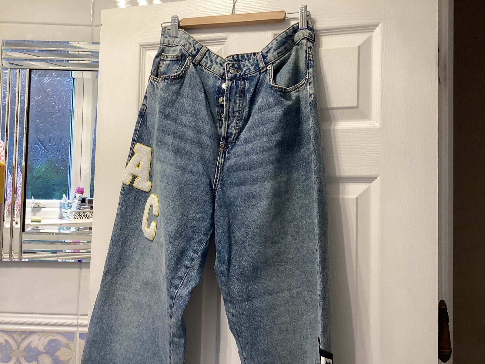 H& M DIVIDED  RARE LADIES JEANS SIZE EUR 42, Size 14 UK