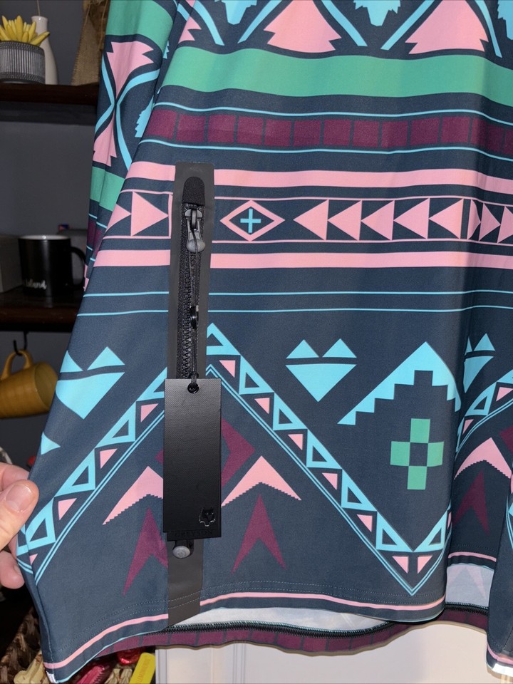 Greyson Cokato Golf Hoodie Pullover Ghostwolf Print Large Multicolor