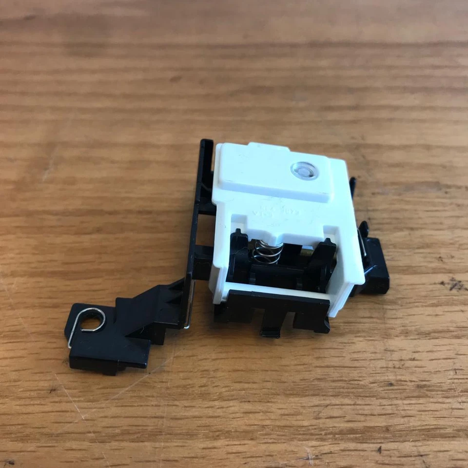 HP Color Laser Jet Pro MFP M479 RM2-7404 RC4-3873 Power Switch Assy - Image 4 of 4