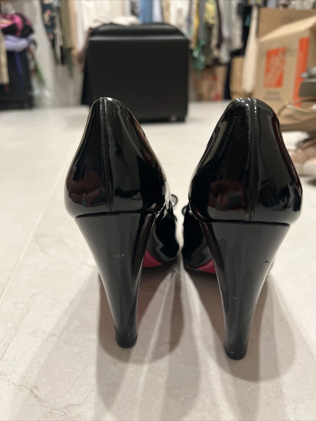 Scarpa da sera Miu Miu nera lacca lucida tacco 4 1 2 pollici taglia 41 (come 10 US)