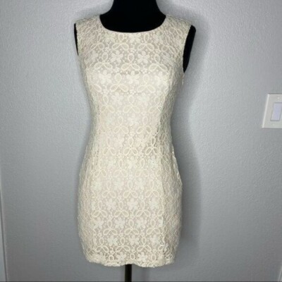 lace crochet bodycon dress White Lace Crochet Summer Dress main image 0
