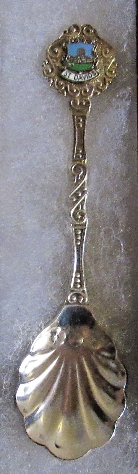 Foto 1 di 2
