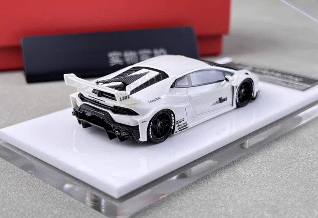 1/64 Flame ランボルギーニ ウラカン GT LP610 Preorder] Flame 1:64 Lamborghini Huracan GT LP610 (4 Colours