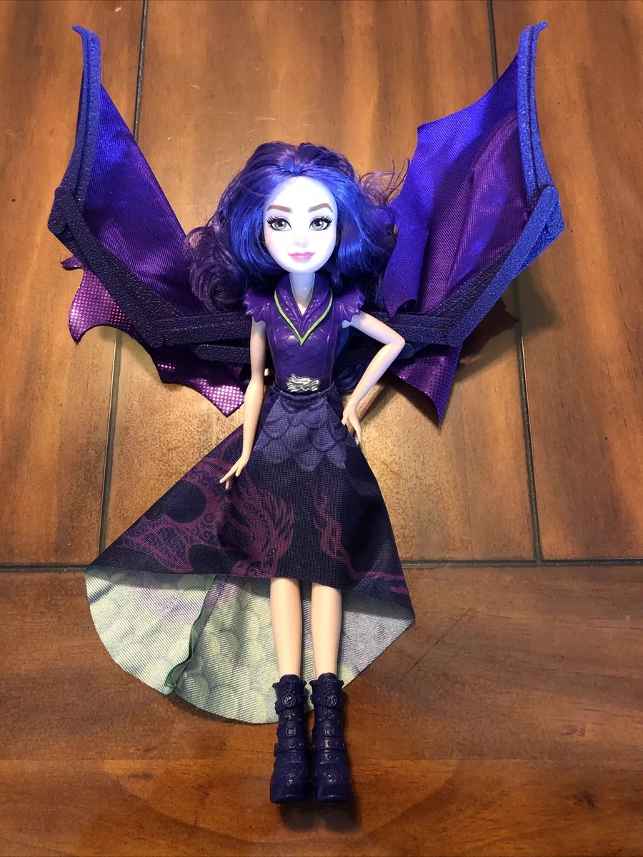 Disney Descendants Dragon Queen Mal, Fashion Doll Transforms to Winged  Dragon