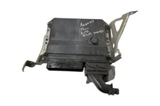 Toyota Avensis T270 2011 8966105F20 Engine control unit module ECU ONV23912