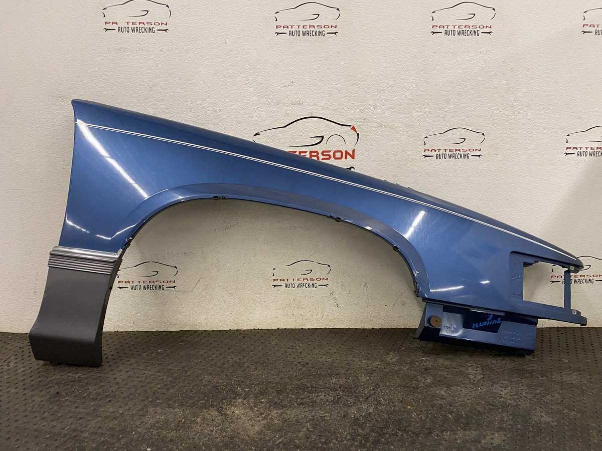 89-93 CADILLAC DEVILLE FRONT PASSENGER RIGHT SIDE FENDER, BLUE