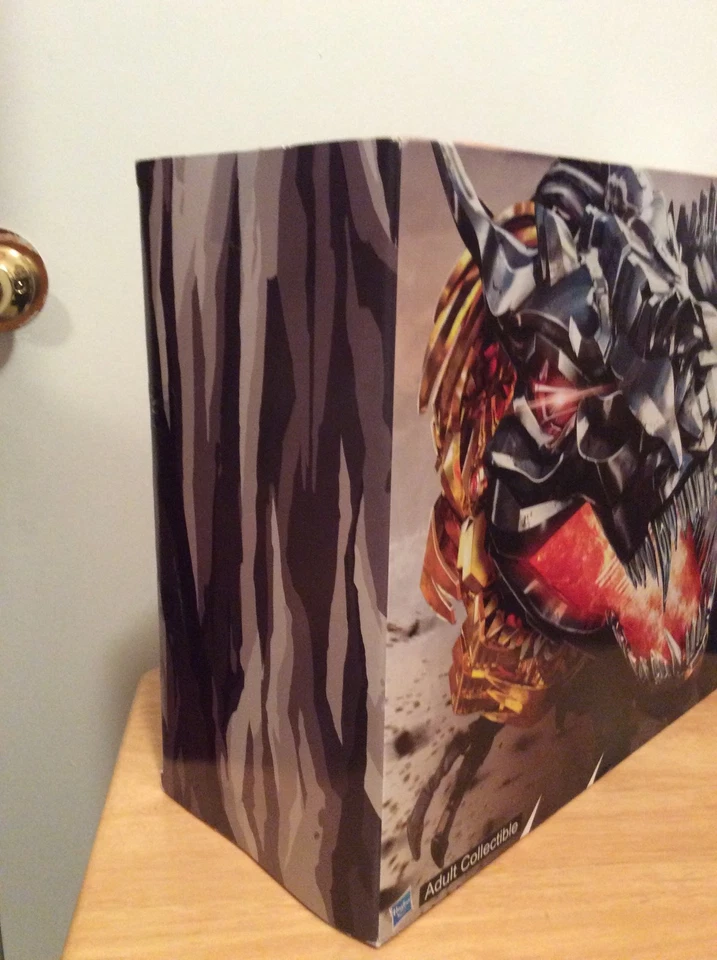 Sdcc 2014 Esclusivo Transformers Dinobots Non Aperto Sigillato Hasbro - Immagine 4 di 4